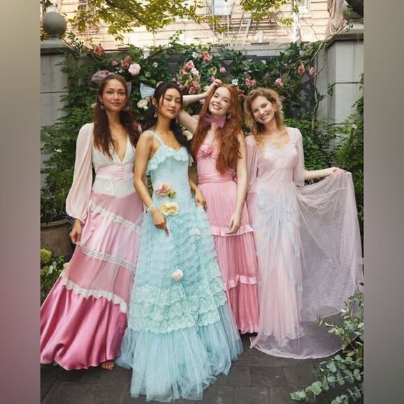 LOVESHACKFANCY Sharelle Gown   - Picture 4 of 14